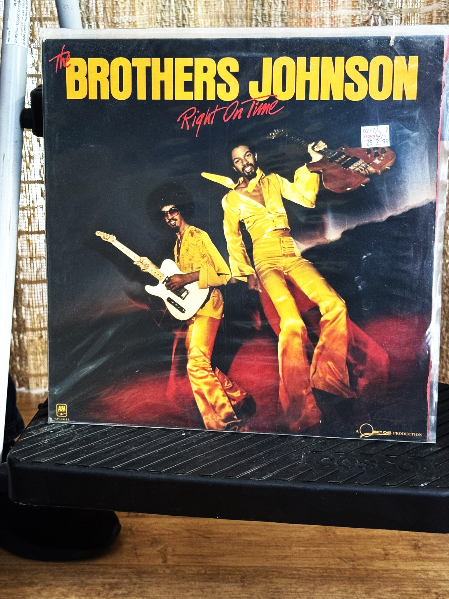 The Brothers Johnson - Right On Time